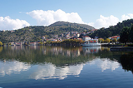  Lake Of Kastoria